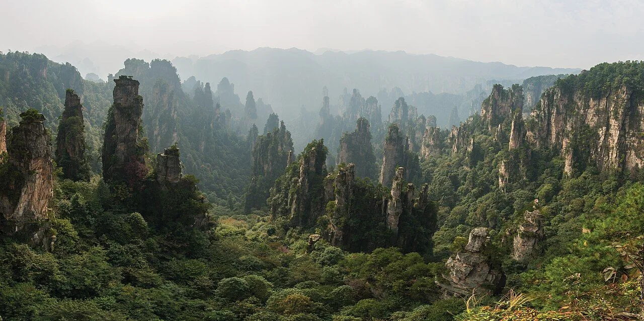 Sandstone peaks seen from Tianzi Mountain in Wulingyuan.