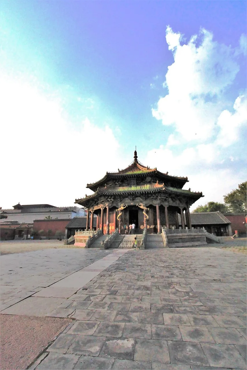 An octagonal hall and courtyard at Shenyang Imperial Palace.